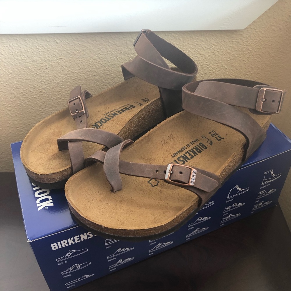 Yara Oiled Leather Birkenstock